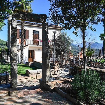 Ferienwohnung Il Colle Di Torre Orsina Exterior foto