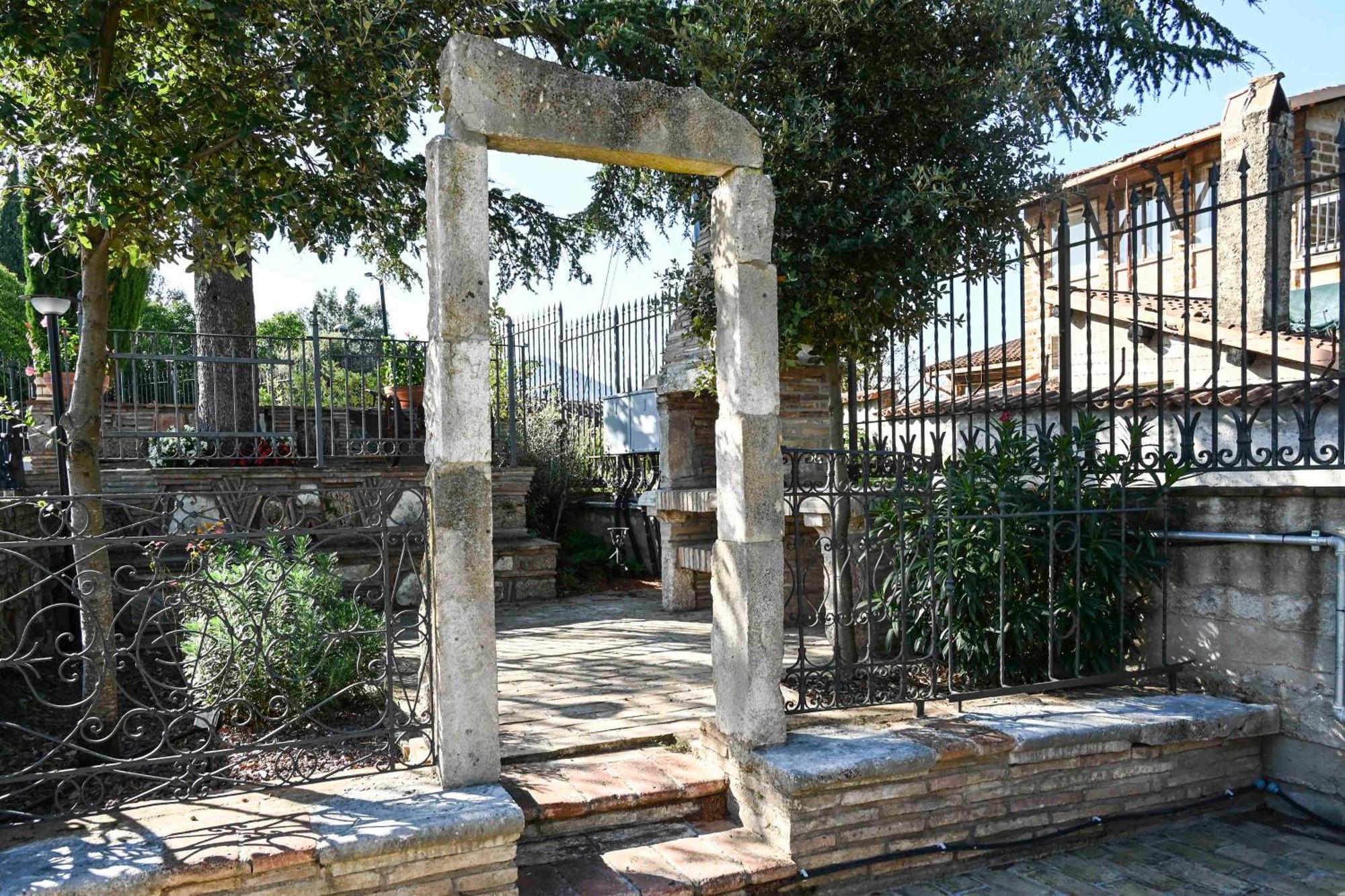Ferienwohnung Il Colle Di Torre Orsina Exterior foto